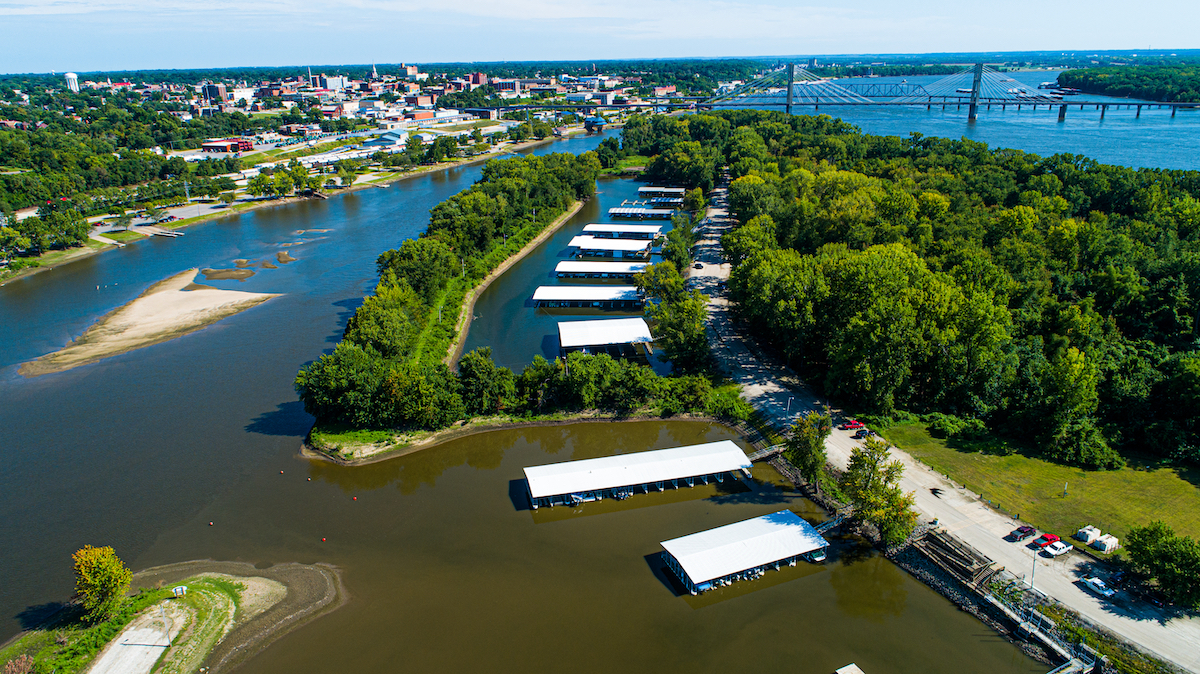 Aerial view of Quincy, Illinois and the Mississippi River.