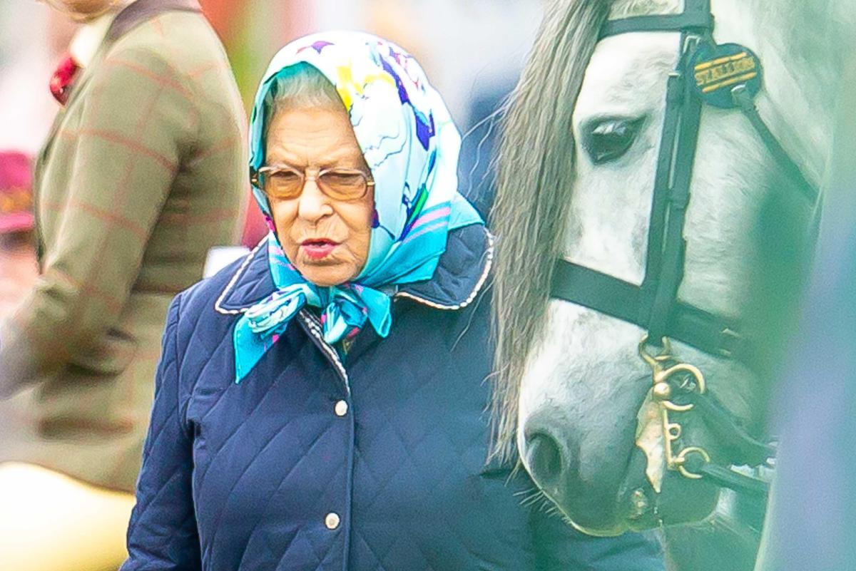 Her Majesty Queen Elizabeth ll stands with her pony Balmoral Mandarin in 2018