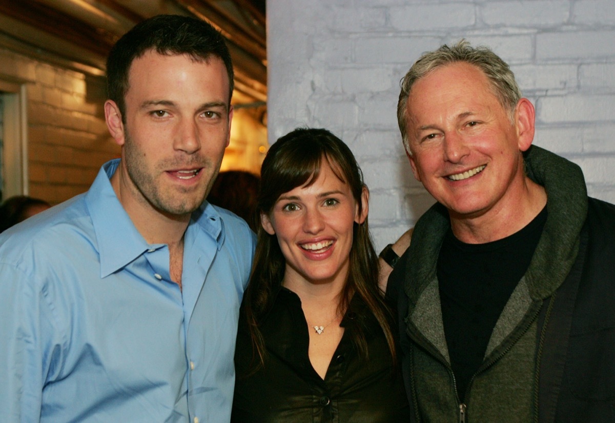 Ben Affleck, Jennifer Garner, and Victor Garber