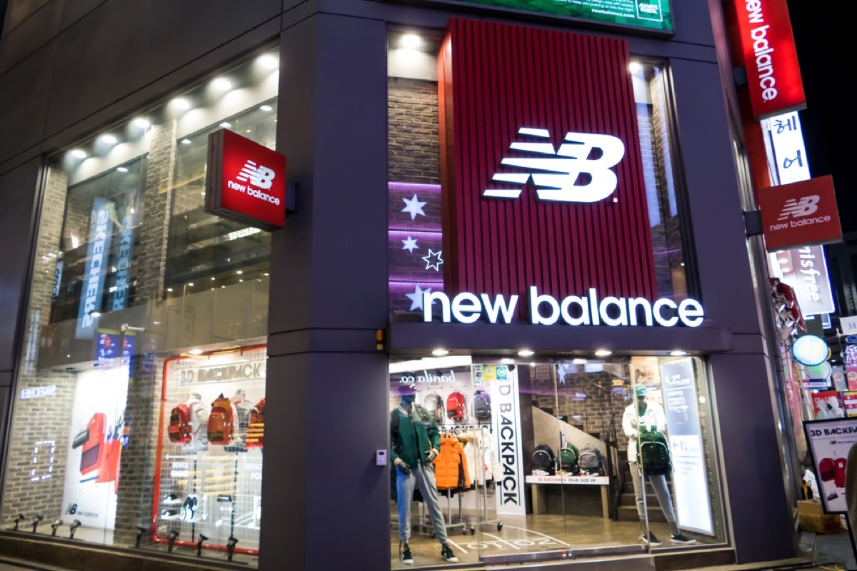 new balance store in seoul