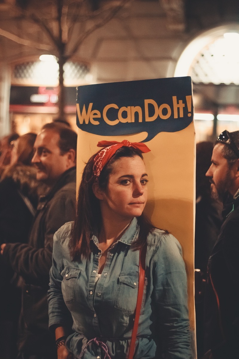 rosie the riveter costume, diy halloween costume