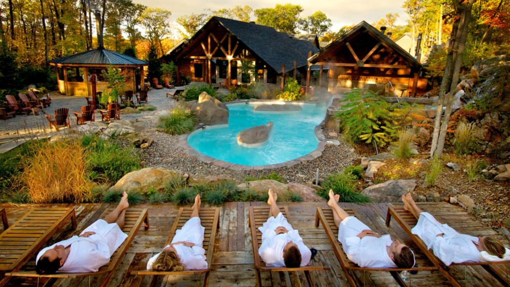 Exotic_Spa_Getaways_09