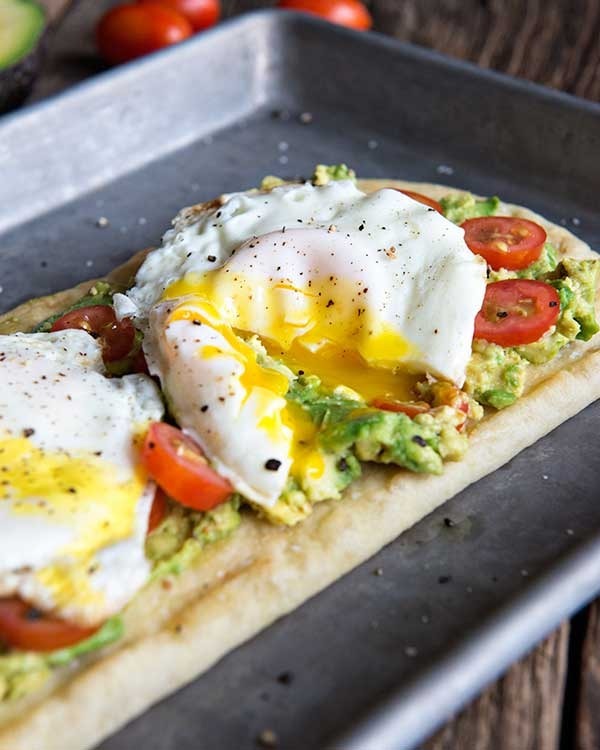 egg and california avocado breakfast flatbread