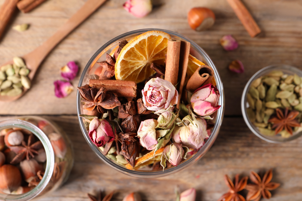 Homemade potpourri blend