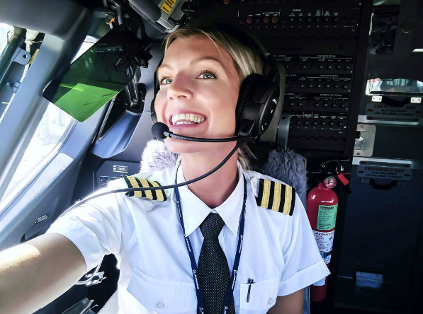 maria-the-swedish-pilot-will-make-you-jealous-of-her-life-04