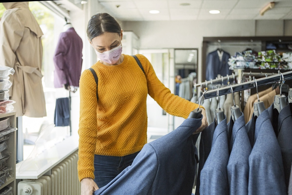 Shopping at the time of virus