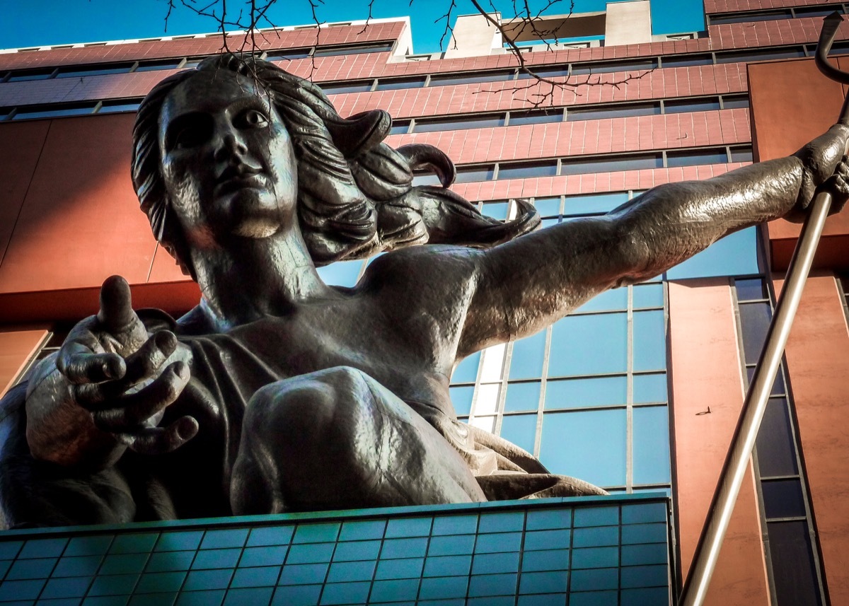 the portlandia statue in portland oregon