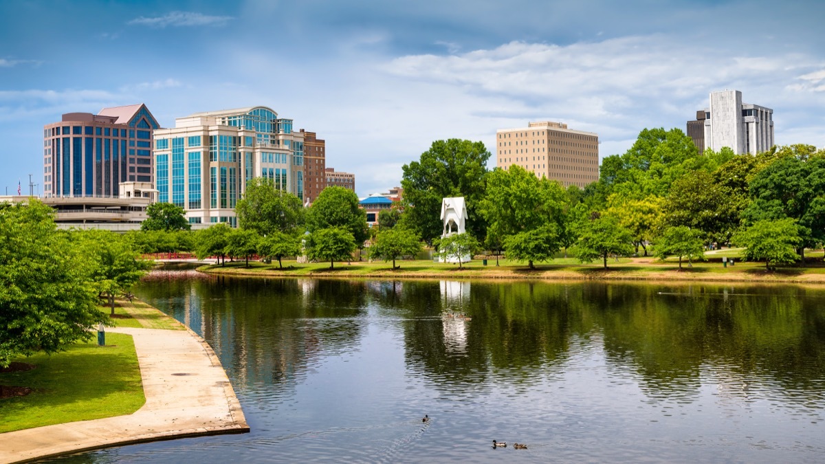 huntsville alabama cityscape