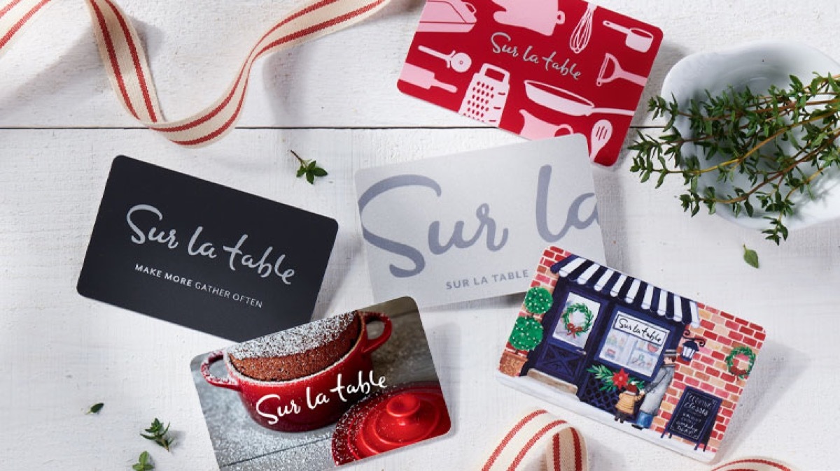 sur la table gift cards