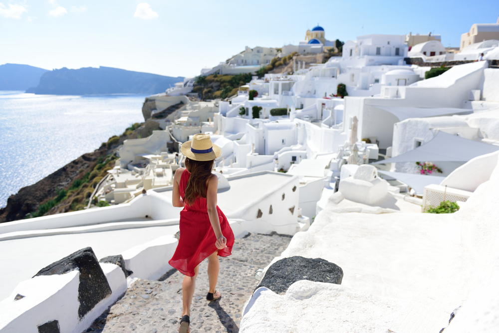 solo female traveler in santorini