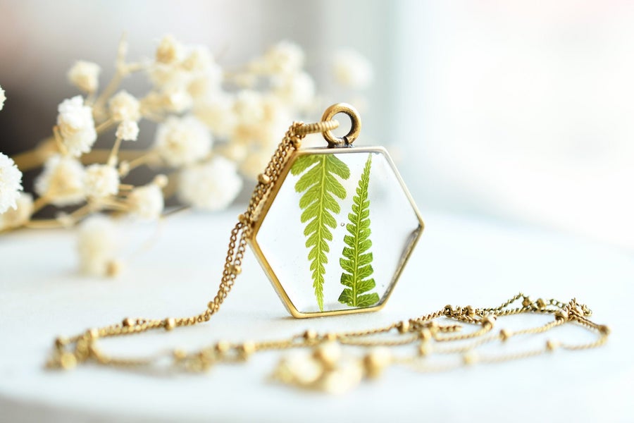 #8  | Mesmerizing Jewelry That Preserves The Beauty of Nature | HerBeauty