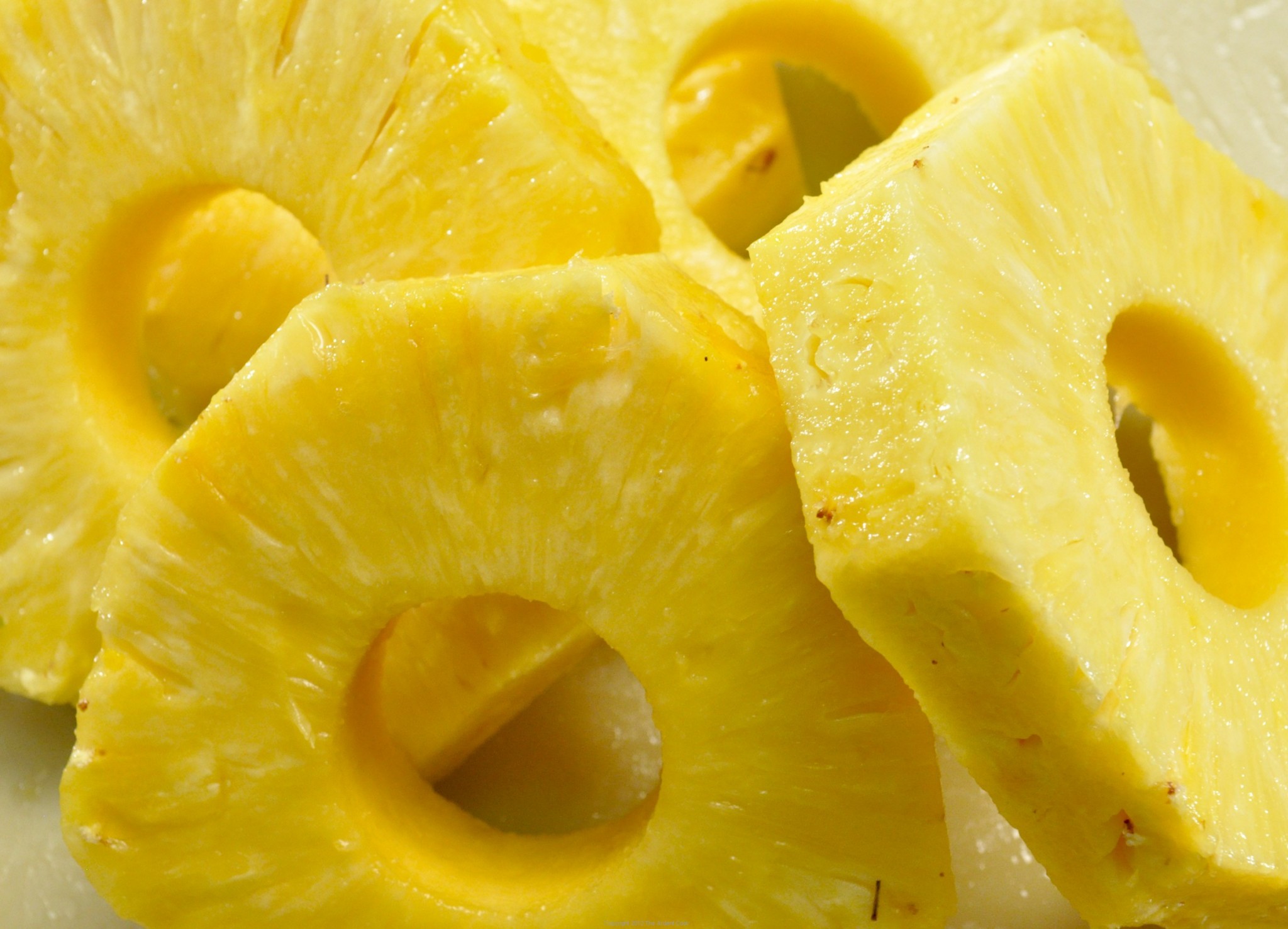 Pineapple - Top 10 Fat-Burning Foods