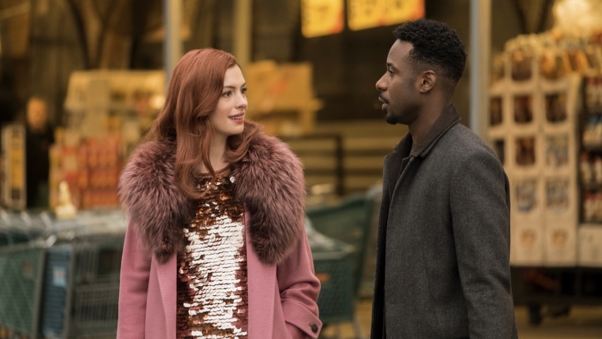 Anne Hathaway and Gary Carr in Modern Love