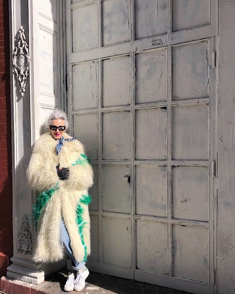  Linda Rodin outfit | 12 Over-50 Women With Ridiculously Good Style | Her Beauty