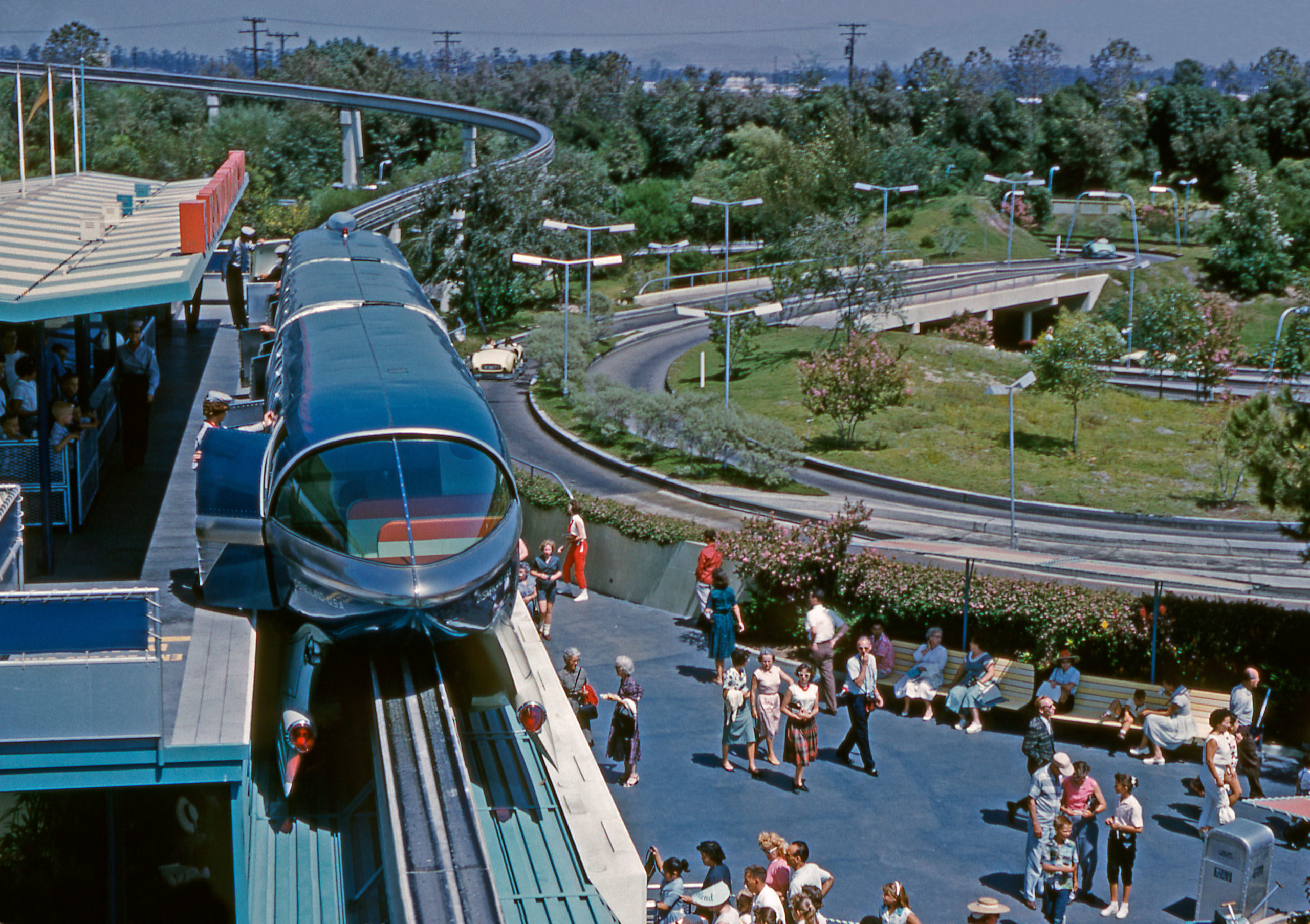 monorail at disneyland in 1960