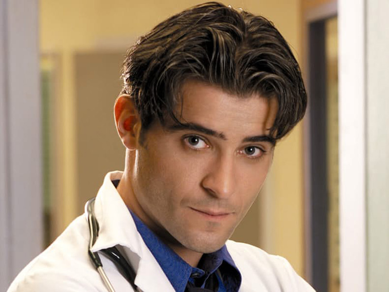 10-hottest-tv-doctors-of-all-time7