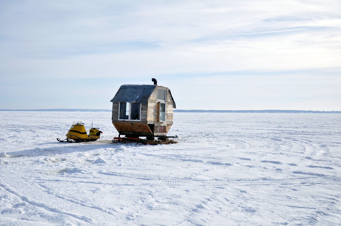 stunningly-dreamy-remote -cabins-in-the-middle-of-nowhere-02