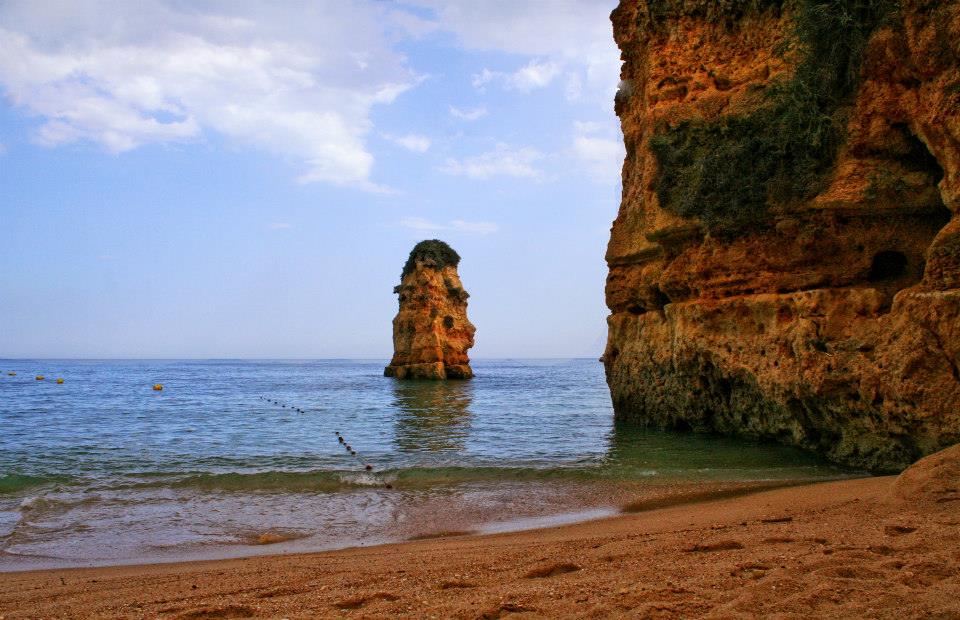 5.  Praia Dona Ana,  Portugal 2