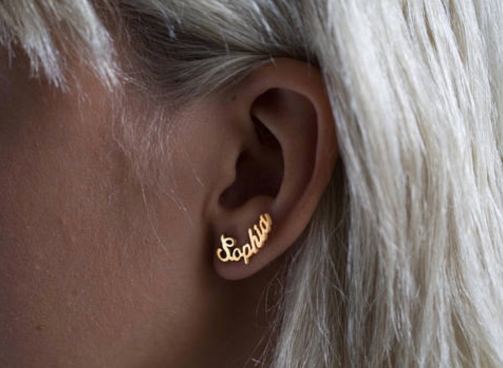 Personalized earring best mother's day gifts