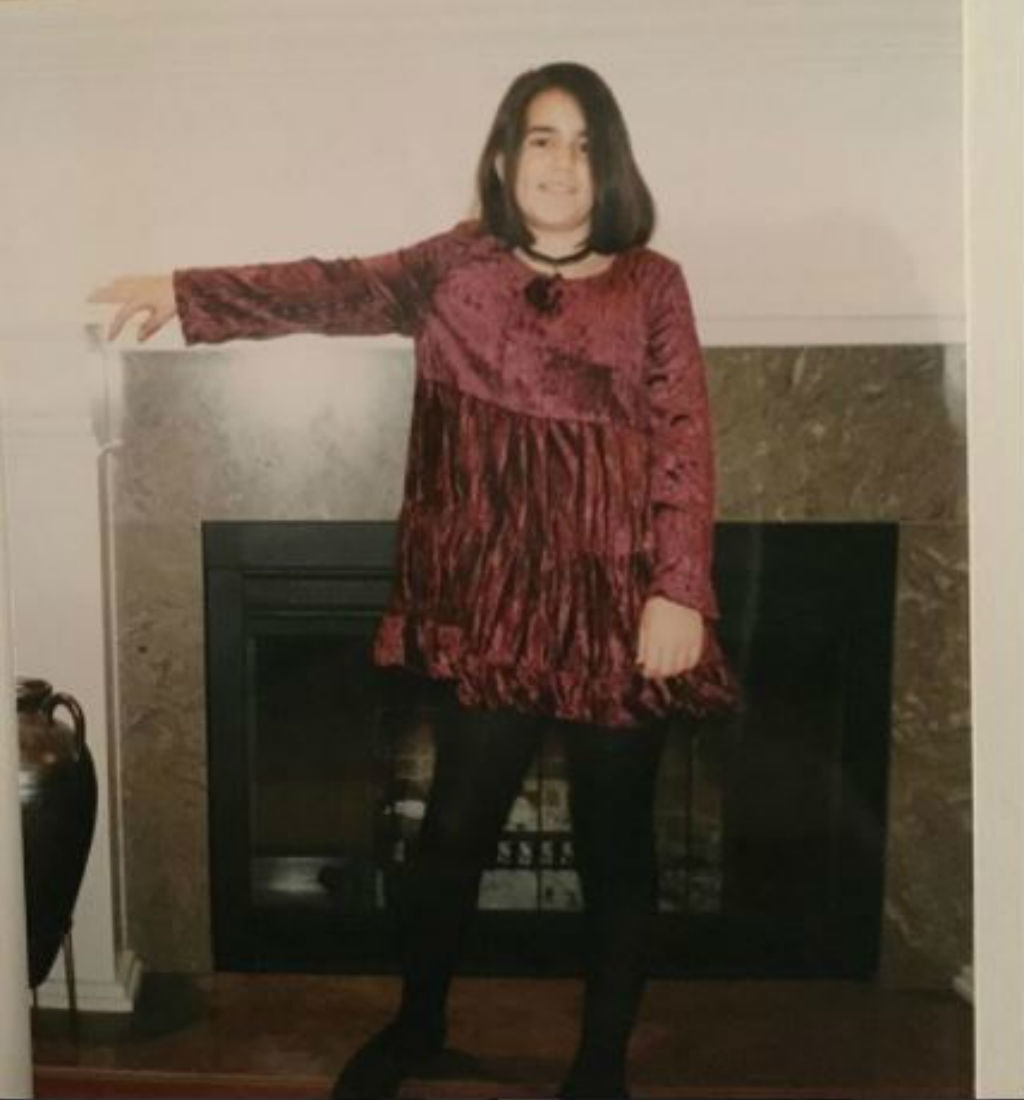 Abbi Jacobson as a teen.