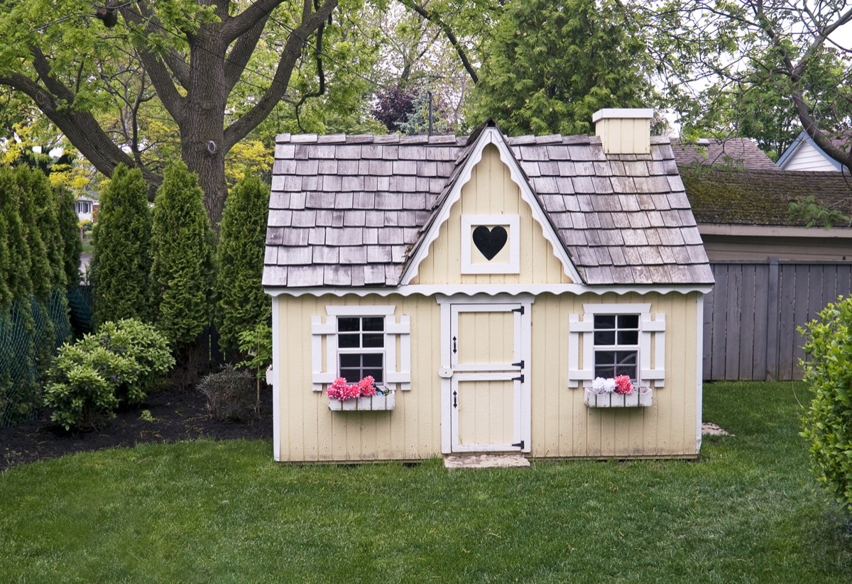 backyard kids playhouse