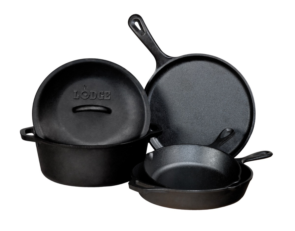 lodge pre-seasoned cast iron 5 piece set