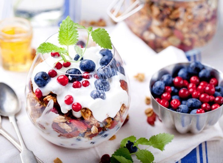 greek yogurt parfait